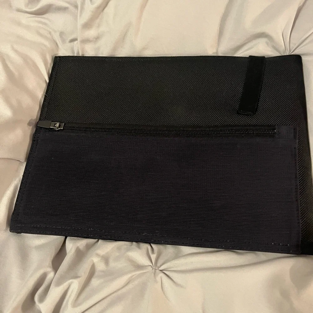 Waterfield Black Laptop sleeve for Men